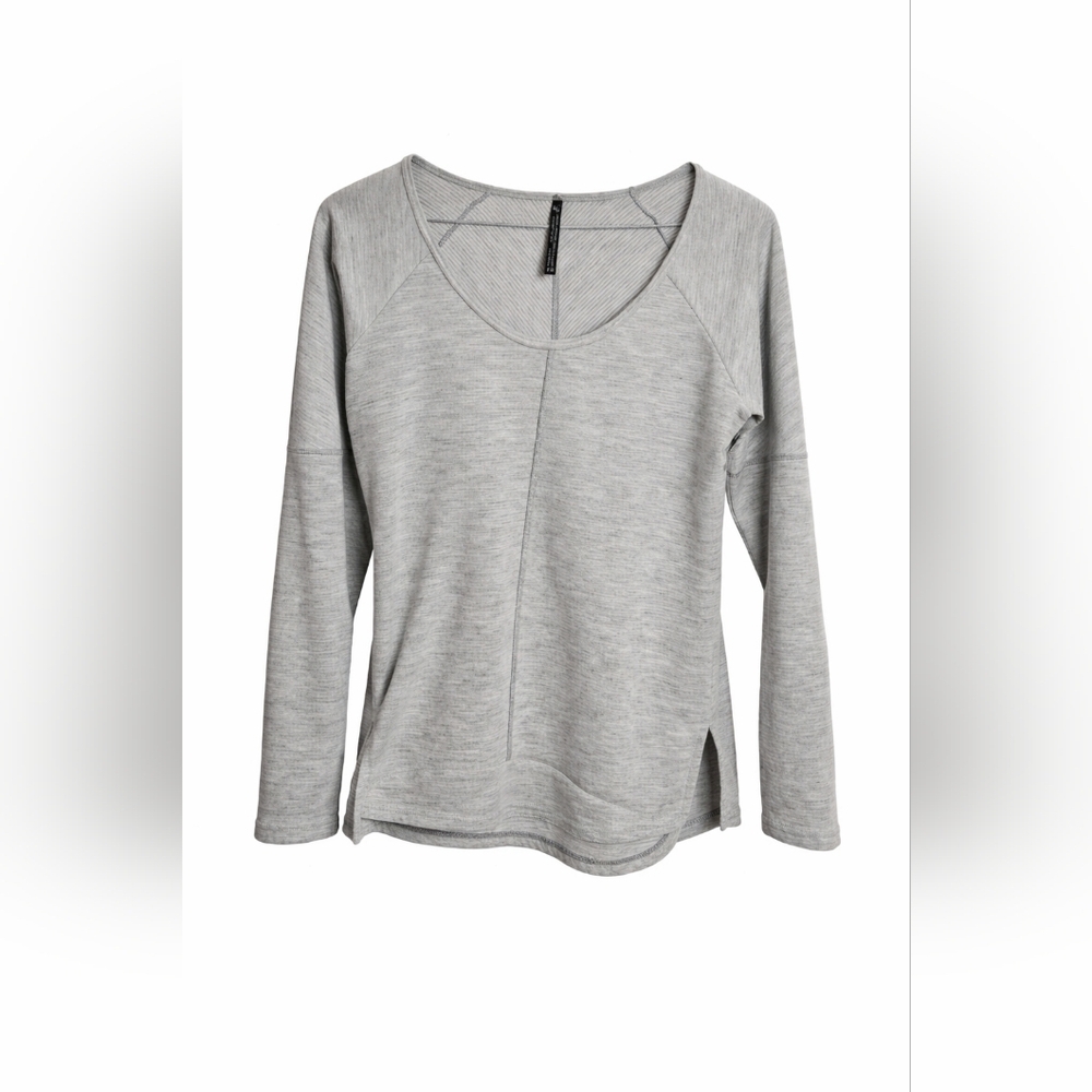 KÜHL Gray Long Sleeve Performance Top XS
